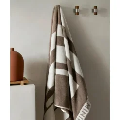 New Ganchos De Pared De Madera De Nogal Dowel Percheros