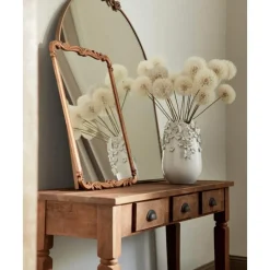 Online Jarron Con Relieve Daphne Jarrones